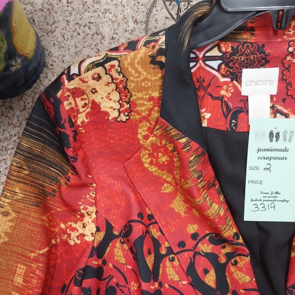 3329 Size 2/ Large  Chico's Red and Black pattern Blazer. - Picture 4 of 9
